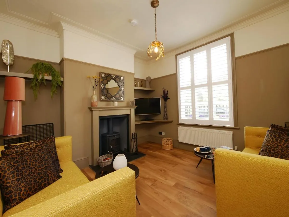 Tatil Evi Bar Wall Cottage-City Wall Views-Sleeps 5 York Birleşik Krallık