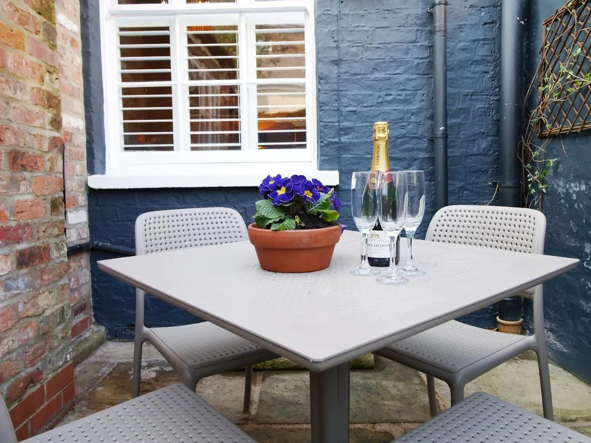 Сasa de vacaciones Bar Wall Cottage-City Wall Views-Sleeps 5 York Reino Unido